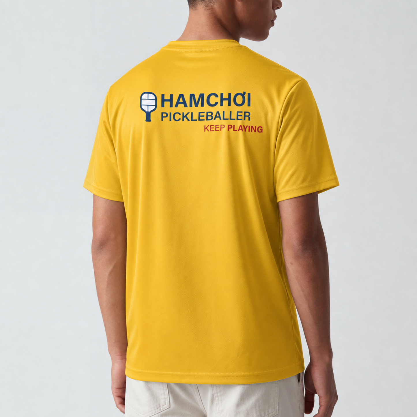 color:yellow