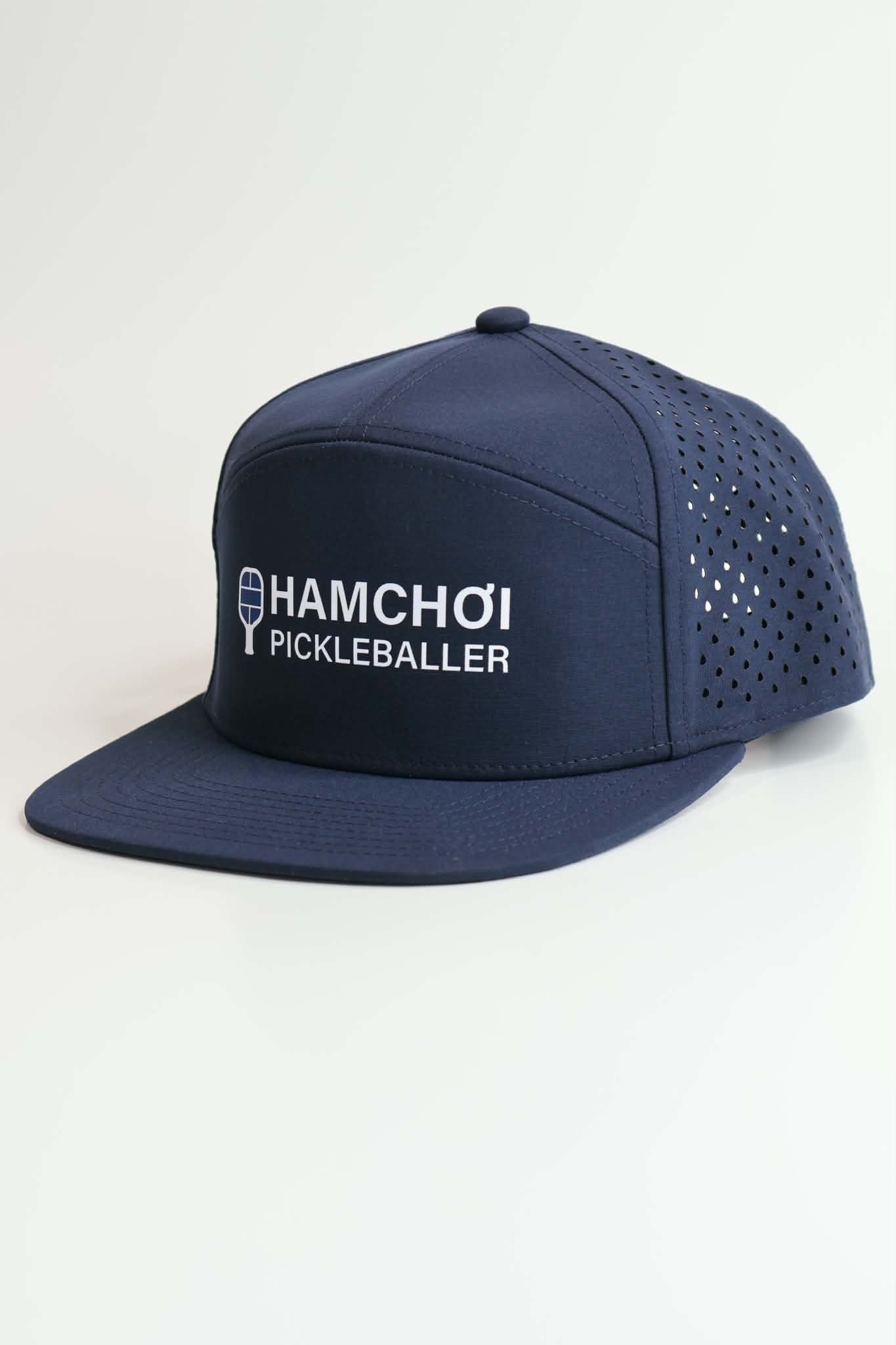 color:navy