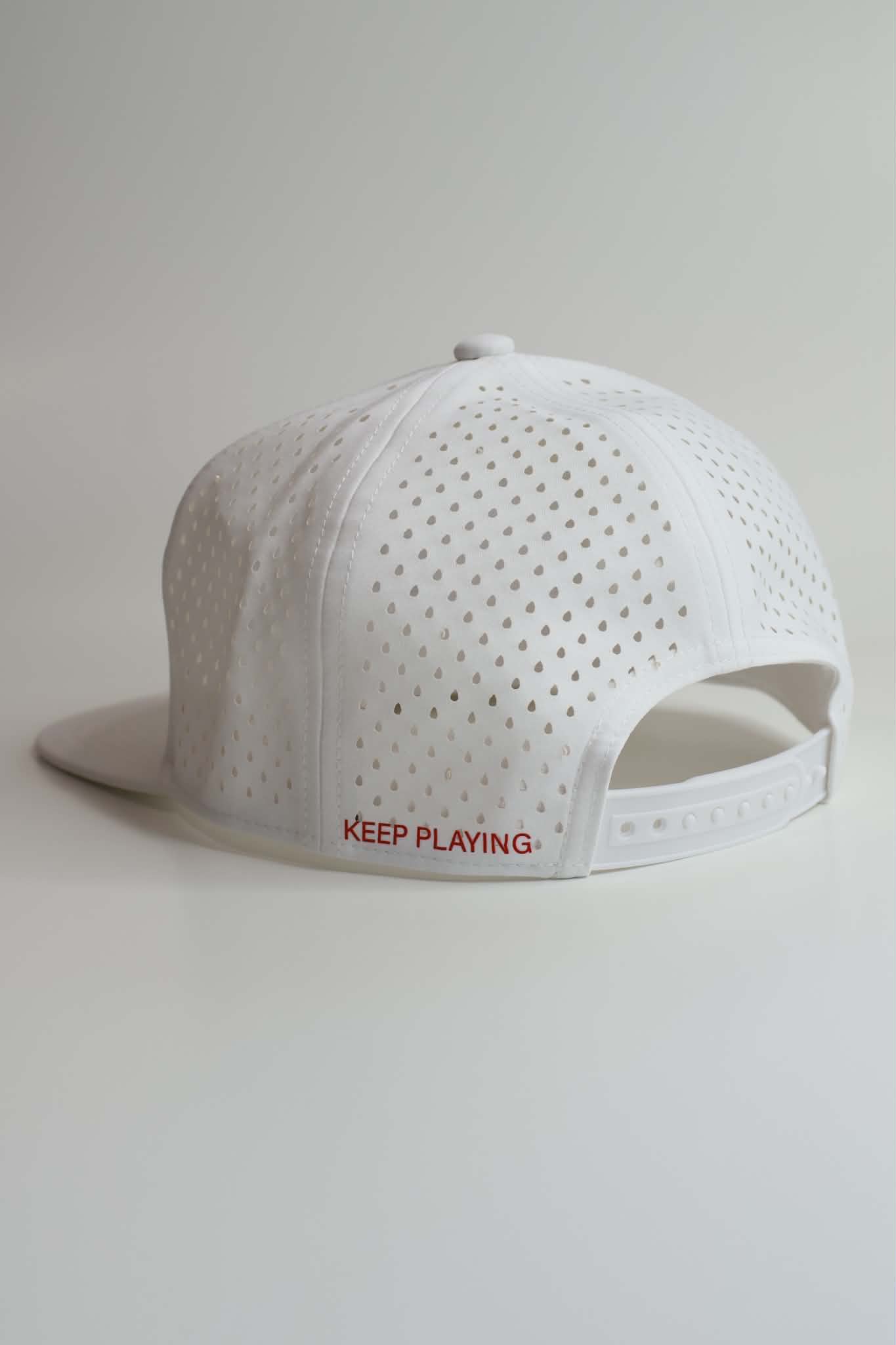 color:white